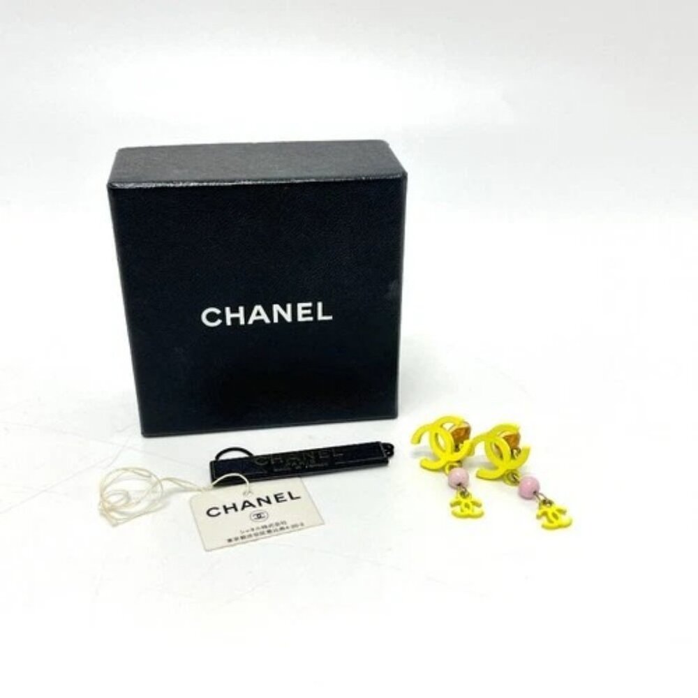 CHANEL A21871 03S CC Mark 2 series Accessories Earrings Metal yellow/pink - Picture 9 of 9